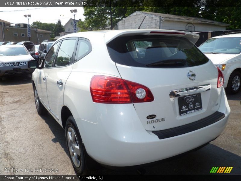 Pearl White / Black 2013 Nissan Rogue S AWD