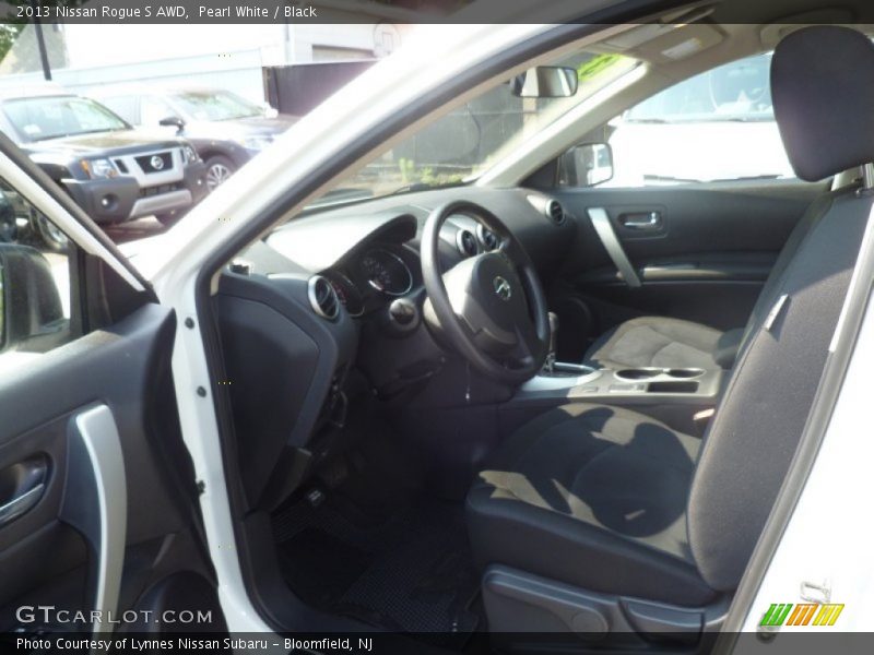 Pearl White / Black 2013 Nissan Rogue S AWD