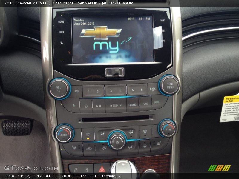 Champagne Silver Metallic / Jet Black/Titanium 2013 Chevrolet Malibu LT