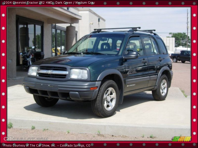 Dark Green / Medium Gray 2004 Chevrolet Tracker ZR2 4WD