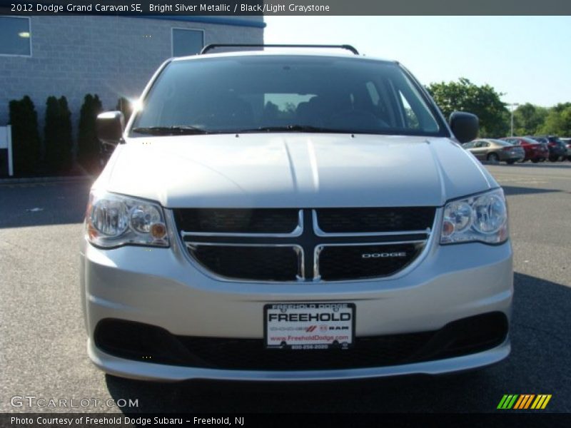 Bright Silver Metallic / Black/Light Graystone 2012 Dodge Grand Caravan SE