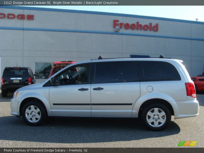 Bright Silver Metallic / Black/Light Graystone 2012 Dodge Grand Caravan SE