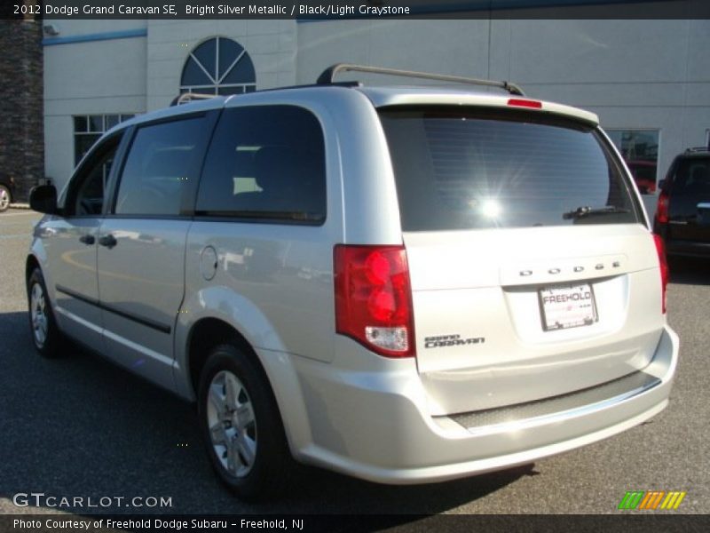 Bright Silver Metallic / Black/Light Graystone 2012 Dodge Grand Caravan SE