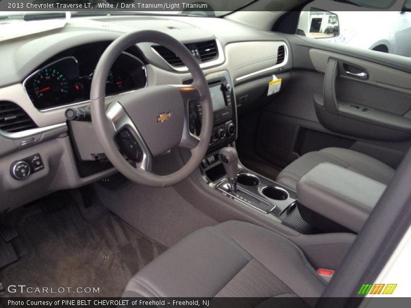 White / Dark Titanium/Light Titanium 2013 Chevrolet Traverse LT