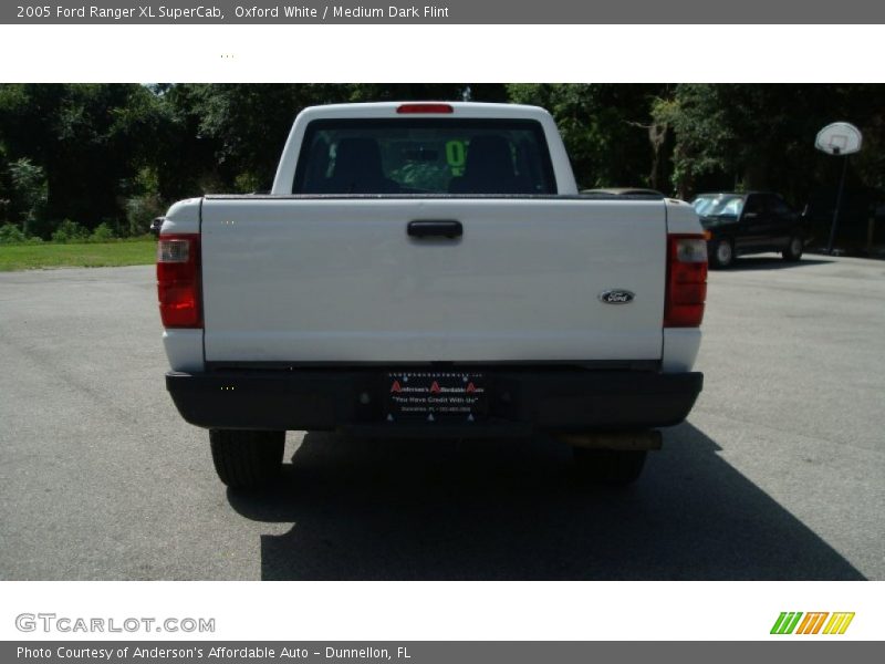 Oxford White / Medium Dark Flint 2005 Ford Ranger XL SuperCab
