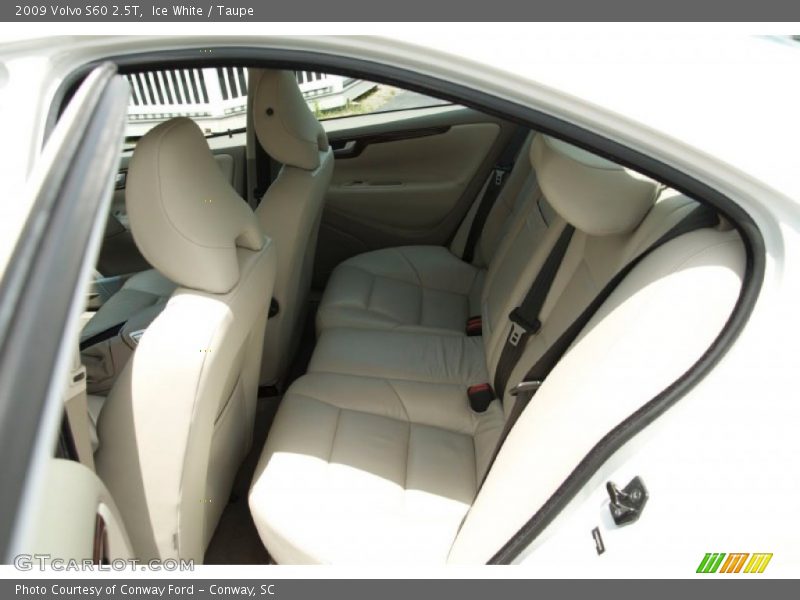 Ice White / Taupe 2009 Volvo S60 2.5T