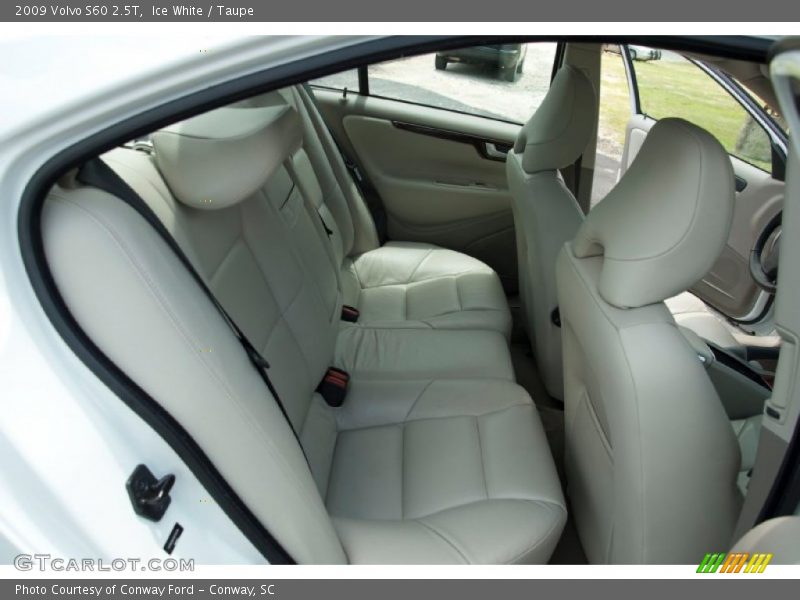 Ice White / Taupe 2009 Volvo S60 2.5T