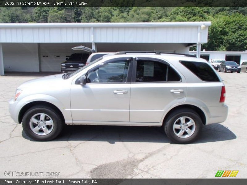 Bright Silver / Gray 2009 Kia Sorento LX 4x4