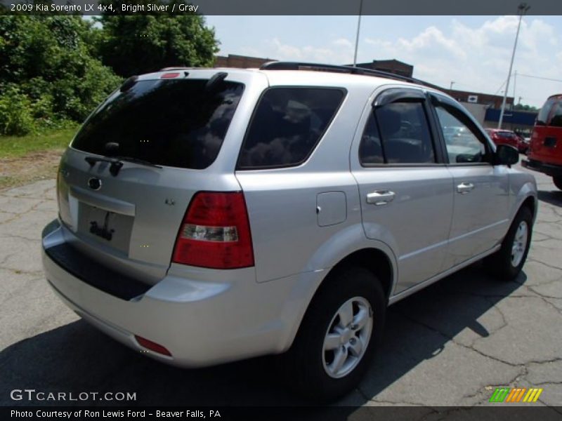 Bright Silver / Gray 2009 Kia Sorento LX 4x4