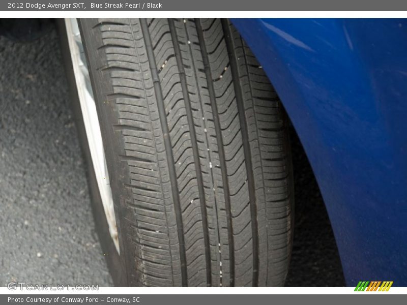 Blue Streak Pearl / Black 2012 Dodge Avenger SXT