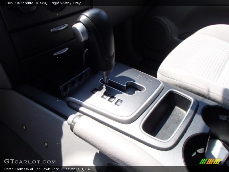 Bright Silver / Gray 2009 Kia Sorento LX 4x4