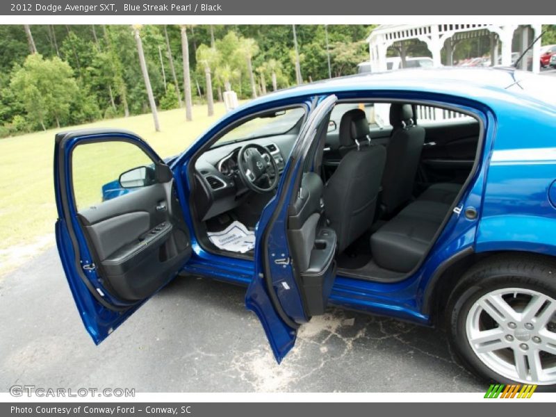 Blue Streak Pearl / Black 2012 Dodge Avenger SXT