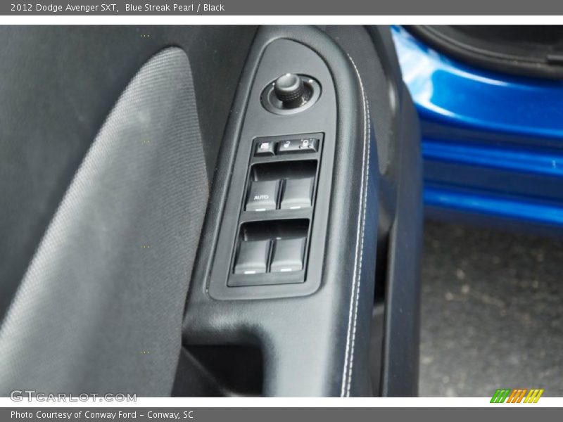 Blue Streak Pearl / Black 2012 Dodge Avenger SXT