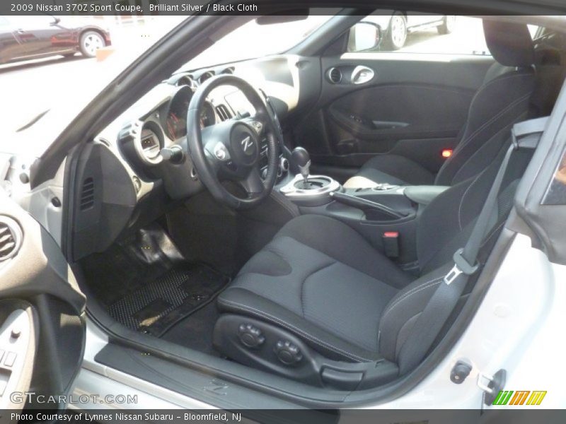 Brilliant Silver / Black Cloth 2009 Nissan 370Z Sport Coupe