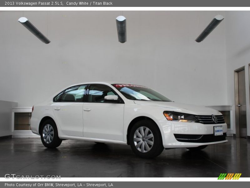 Candy White / Titan Black 2013 Volkswagen Passat 2.5L S