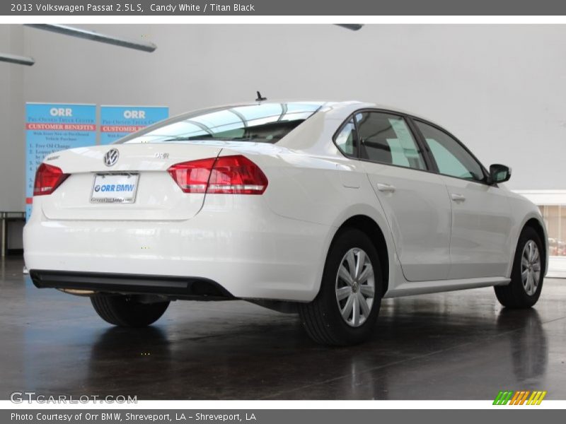 Candy White / Titan Black 2013 Volkswagen Passat 2.5L S