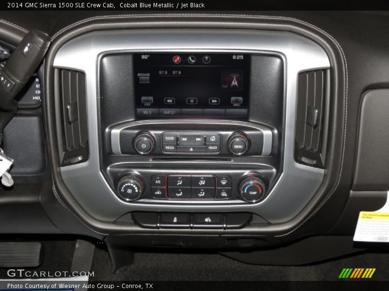 Controls of 2014 Sierra 1500 SLE Crew Cab