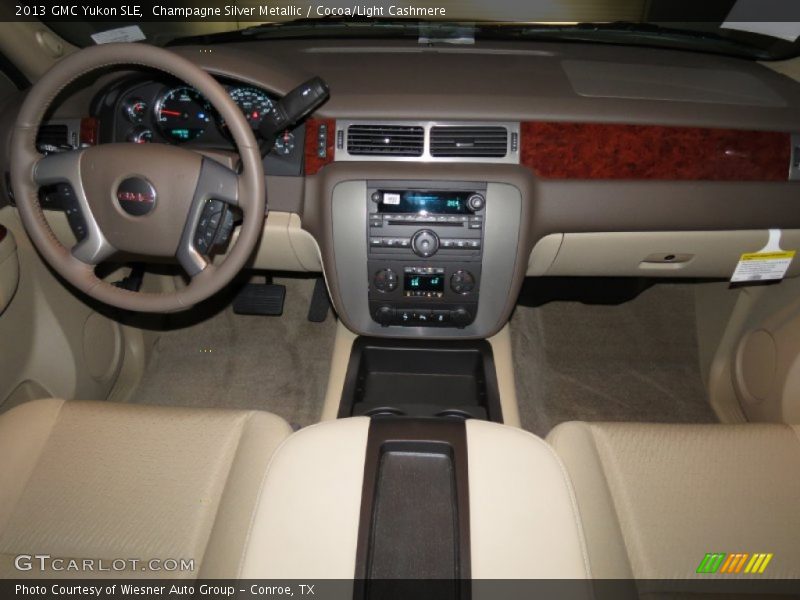 Champagne Silver Metallic / Cocoa/Light Cashmere 2013 GMC Yukon SLE