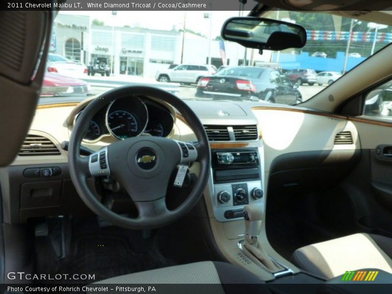 White Diamond Tricoat / Cocoa/Cashmere 2011 Chevrolet Malibu LT