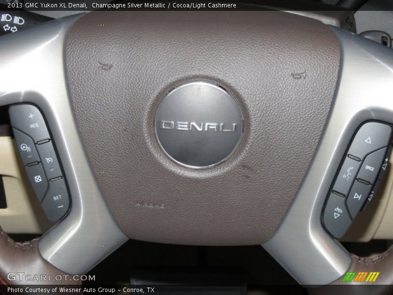Champagne Silver Metallic / Cocoa/Light Cashmere 2013 GMC Yukon XL Denali