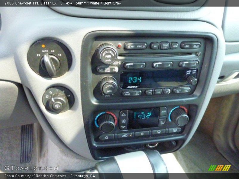 Summit White / Light Gray 2005 Chevrolet TrailBlazer EXT LT 4x4