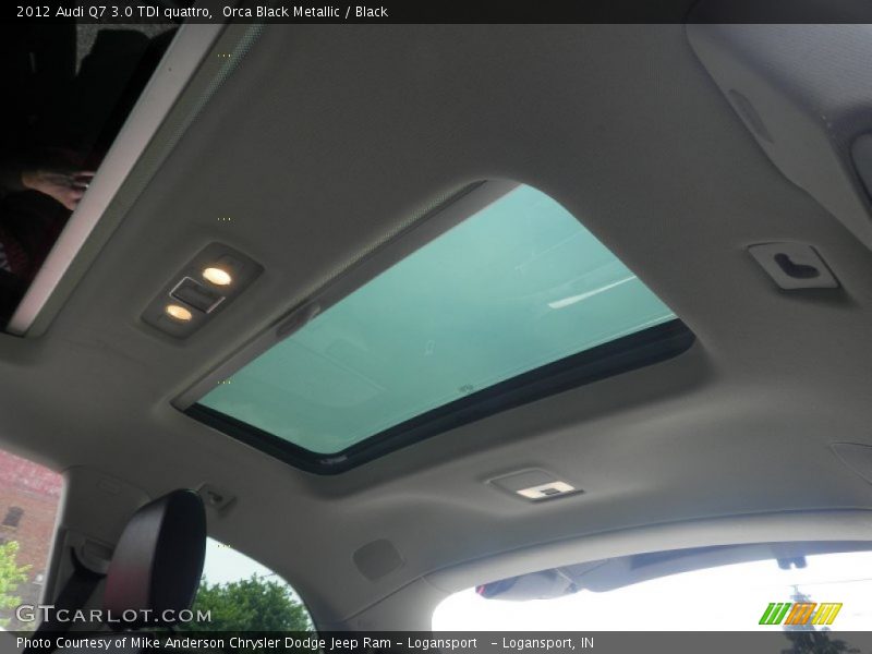 Orca Black Metallic / Black 2012 Audi Q7 3.0 TDI quattro