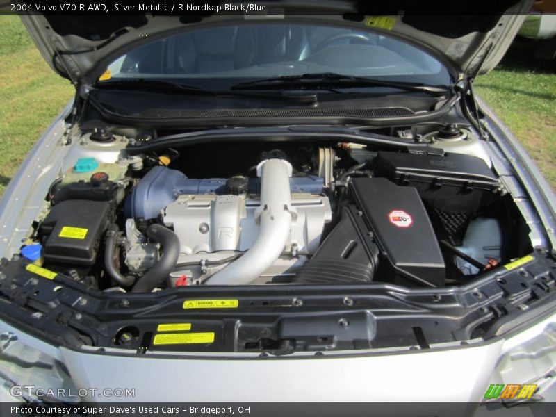  2004 V70 R AWD Engine - 2.5 Liter Turbocharged DOHC 20-Valve 5 Cylinder