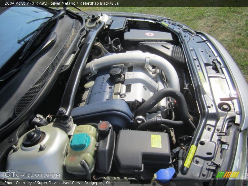  2004 V70 R AWD Engine - 2.5 Liter Turbocharged DOHC 20-Valve 5 Cylinder