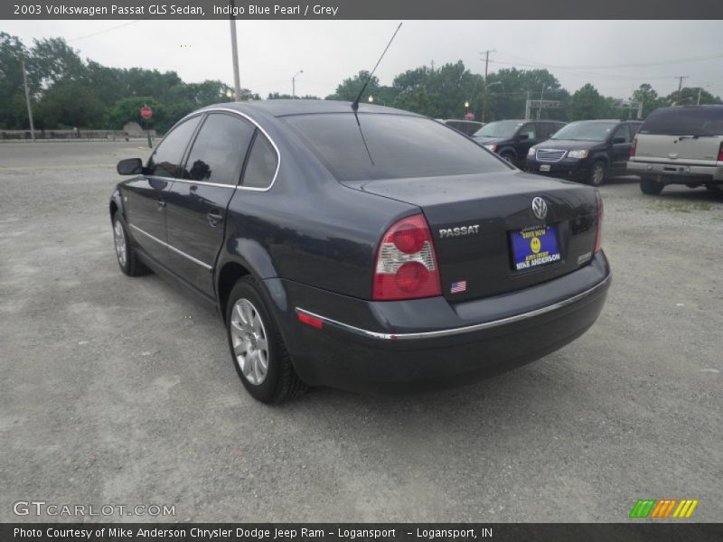 Indigo Blue Pearl / Grey 2003 Volkswagen Passat GLS Sedan