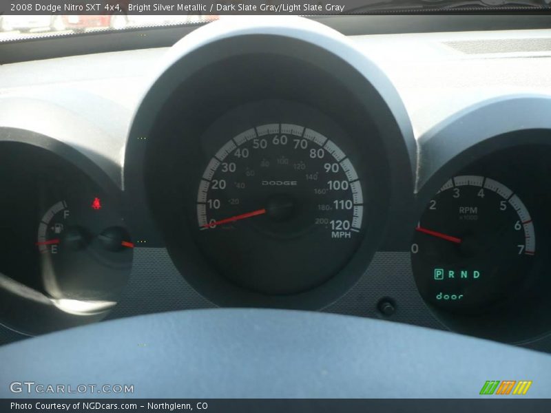 Bright Silver Metallic / Dark Slate Gray/Light Slate Gray 2008 Dodge Nitro SXT 4x4