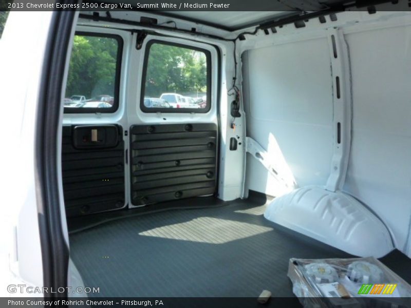 Summit White / Medium Pewter 2013 Chevrolet Express 2500 Cargo Van