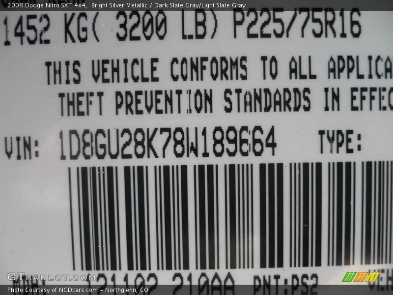 Bright Silver Metallic / Dark Slate Gray/Light Slate Gray 2008 Dodge Nitro SXT 4x4