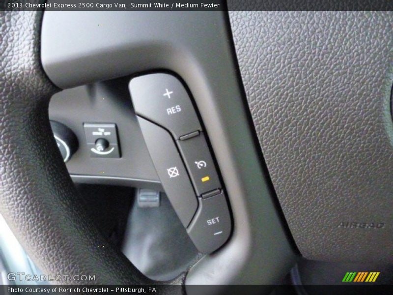 Summit White / Medium Pewter 2013 Chevrolet Express 2500 Cargo Van