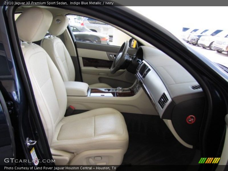 Indigo Blue Metallic / Ivory 2010 Jaguar XF Premium Sport Sedan