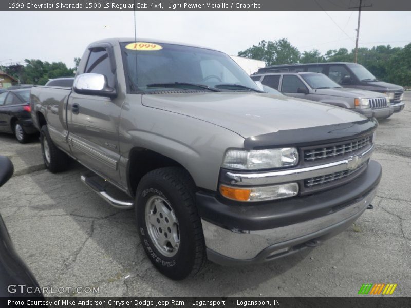 Light Pewter Metallic / Graphite 1999 Chevrolet Silverado 1500 LS Regular Cab 4x4