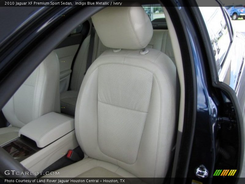 Indigo Blue Metallic / Ivory 2010 Jaguar XF Premium Sport Sedan