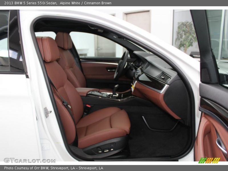 Alpine White / Cinnamon Brown 2013 BMW 5 Series 550i Sedan