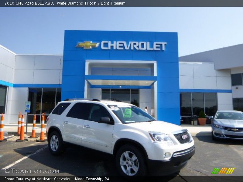 White Diamond Tricoat / Light Titanium 2010 GMC Acadia SLE AWD