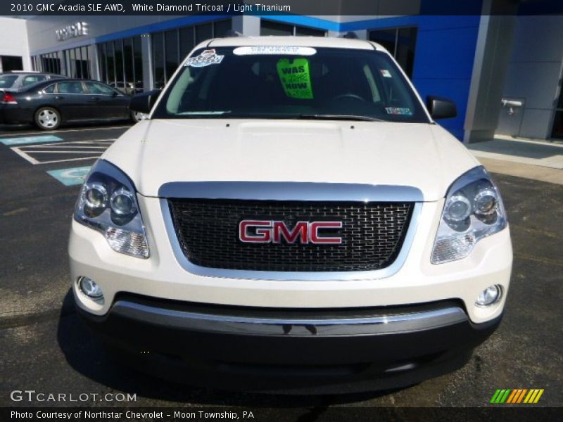 White Diamond Tricoat / Light Titanium 2010 GMC Acadia SLE AWD