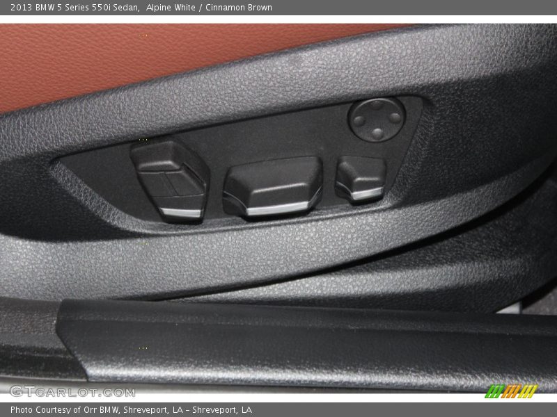 Alpine White / Cinnamon Brown 2013 BMW 5 Series 550i Sedan