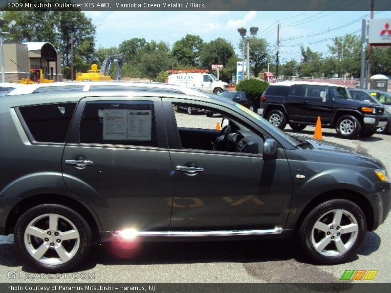 Manitoba Green Metallic / Black 2009 Mitsubishi Outlander XLS 4WD