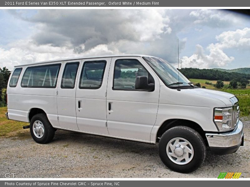 Oxford White / Medium Flint 2011 Ford E Series Van E350 XLT Extended Passenger