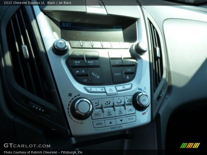 Black / Jet Black 2013 Chevrolet Equinox LS