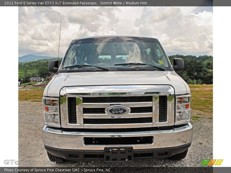 Oxford White / Medium Flint 2011 Ford E Series Van E350 XLT Extended Passenger