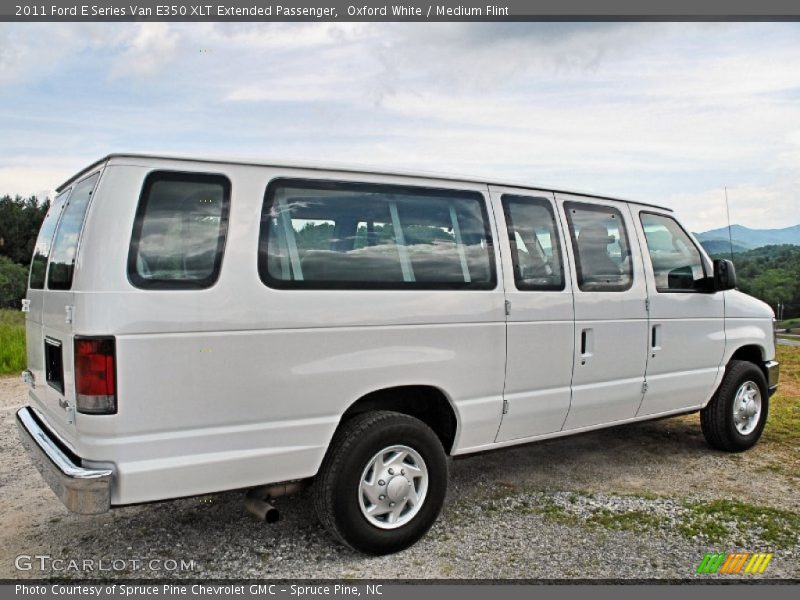 Oxford White / Medium Flint 2011 Ford E Series Van E350 XLT Extended Passenger