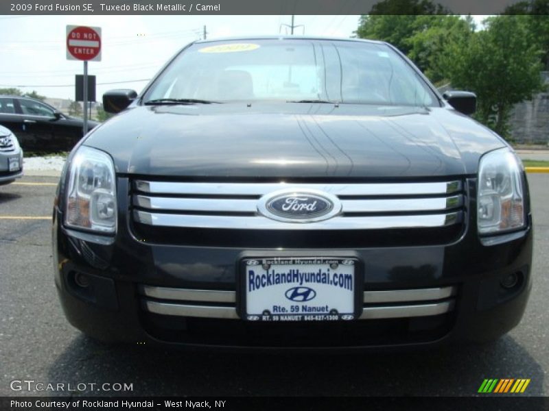 Tuxedo Black Metallic / Camel 2009 Ford Fusion SE