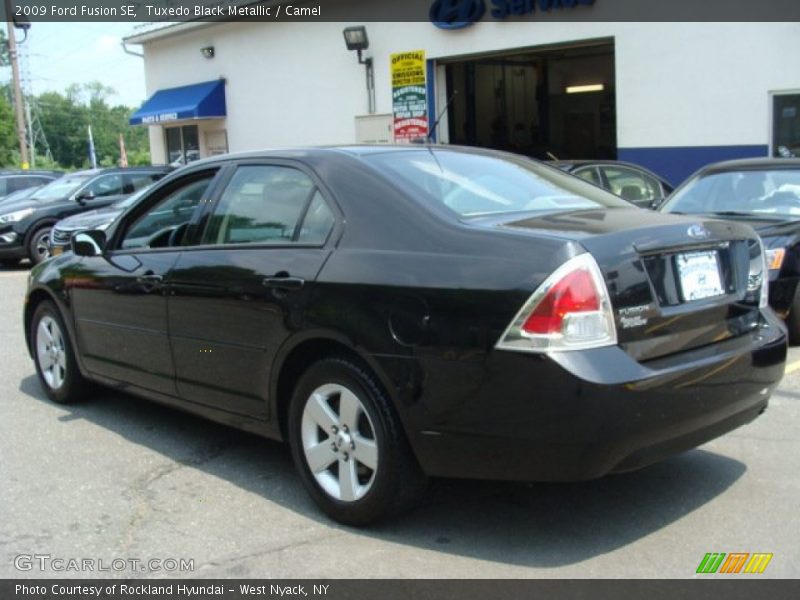 Tuxedo Black Metallic / Camel 2009 Ford Fusion SE