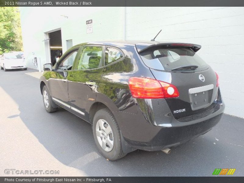 Wicked Black / Black 2011 Nissan Rogue S AWD
