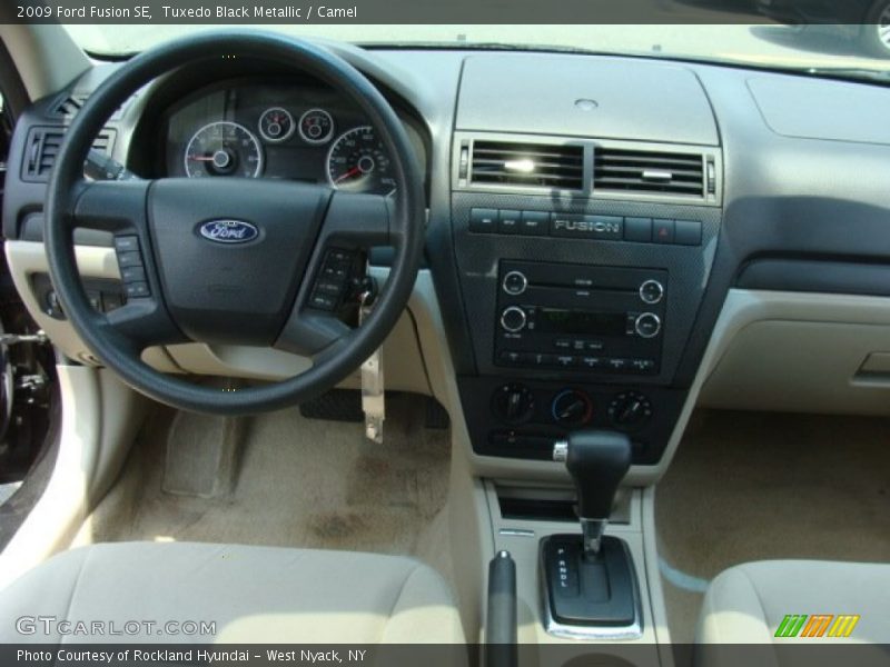Tuxedo Black Metallic / Camel 2009 Ford Fusion SE