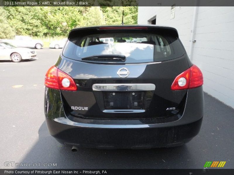 Wicked Black / Black 2011 Nissan Rogue S AWD